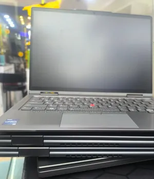 New Laptop Lenovo ThinkPad X1 Yoga 16GB Intel Core i7 SSD 512GB