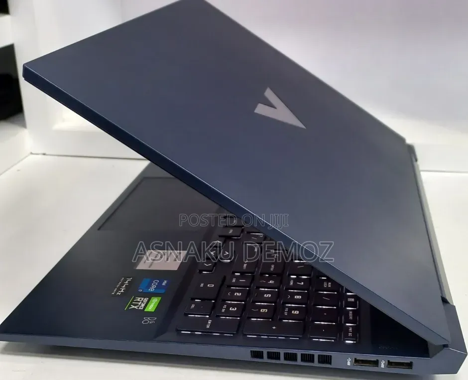 New Laptop HP Victus 16 16GB Intel Core i7 SSD 256GB