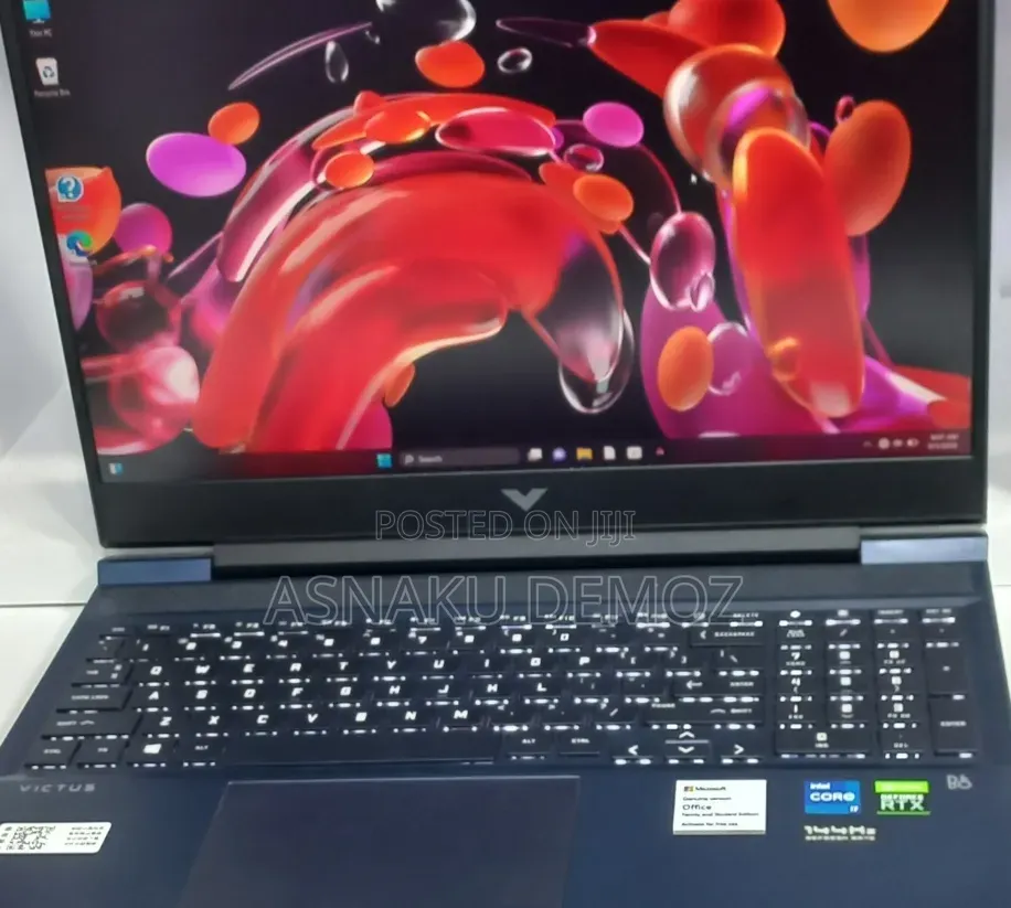 New Laptop HP Victus 16 16GB Intel Core i7 SSD 256GB