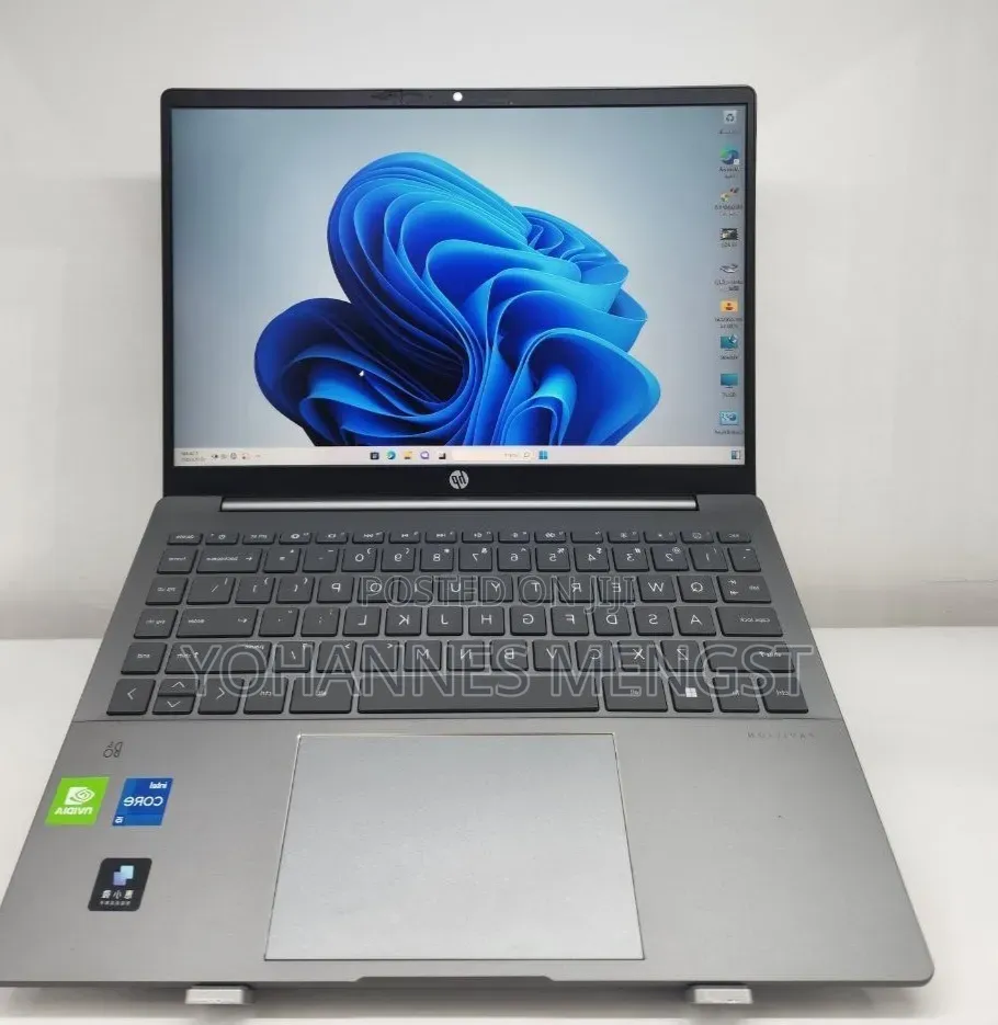 New Laptop HP Pavilion 10 16GB Intel Core i5 SSD 512GB