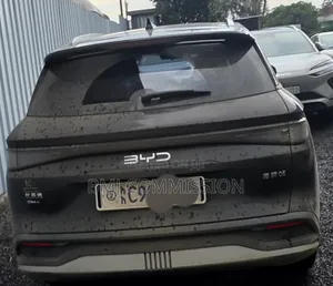 BYD Sealion 05 DM-i 2025 Black