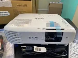 Epson PowerLite 2042 XGA 3LCD Wireless Home Theater Projecto,4400 Lume