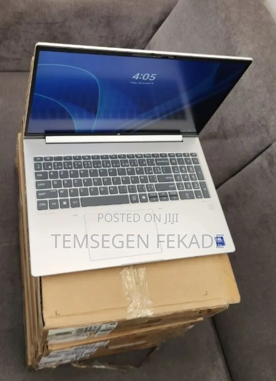 New Laptop HP ProBook 460 G11 16GB Intel Core Ultra 7 SSD 512GB