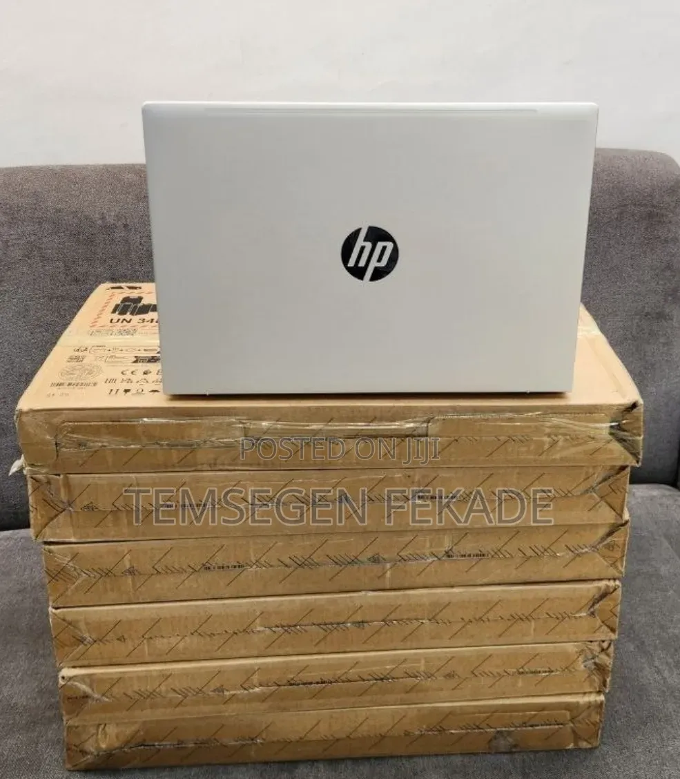 New Laptop HP ProBook 460 G11 16GB Intel Core Ultra 7 SSD 512GB