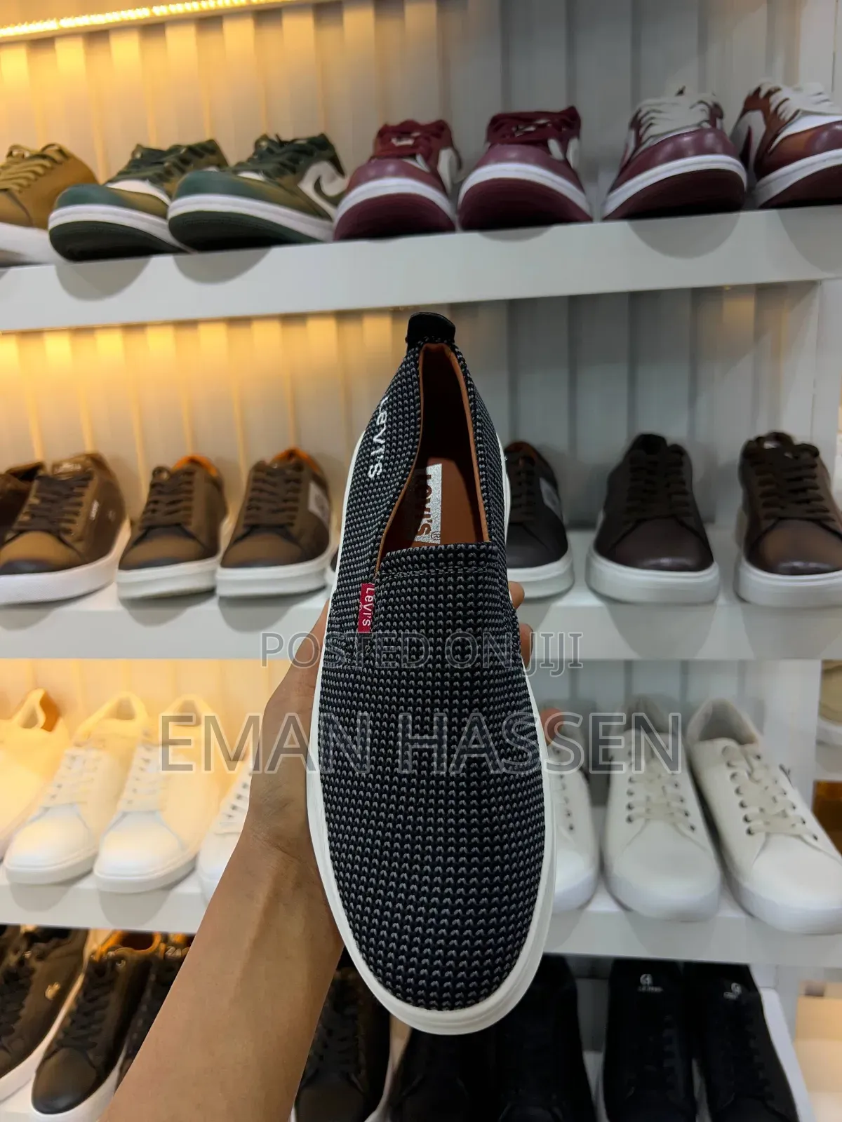 የወንድ ዘናጭ ጫማዎች