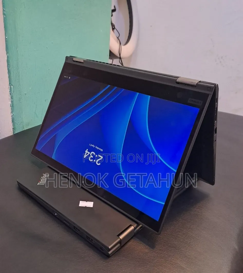 New Laptop Lenovo ThinkPad X390 Yoga 8GB Intel Core i5 SSD 256GB