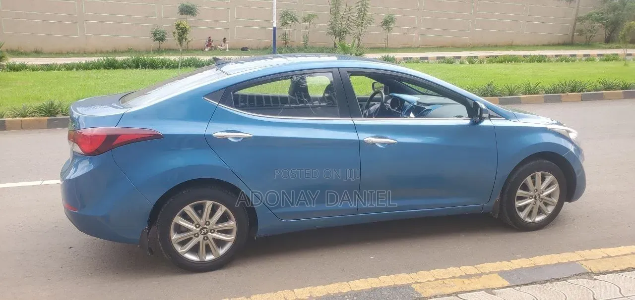 Hyundai Avante 2014