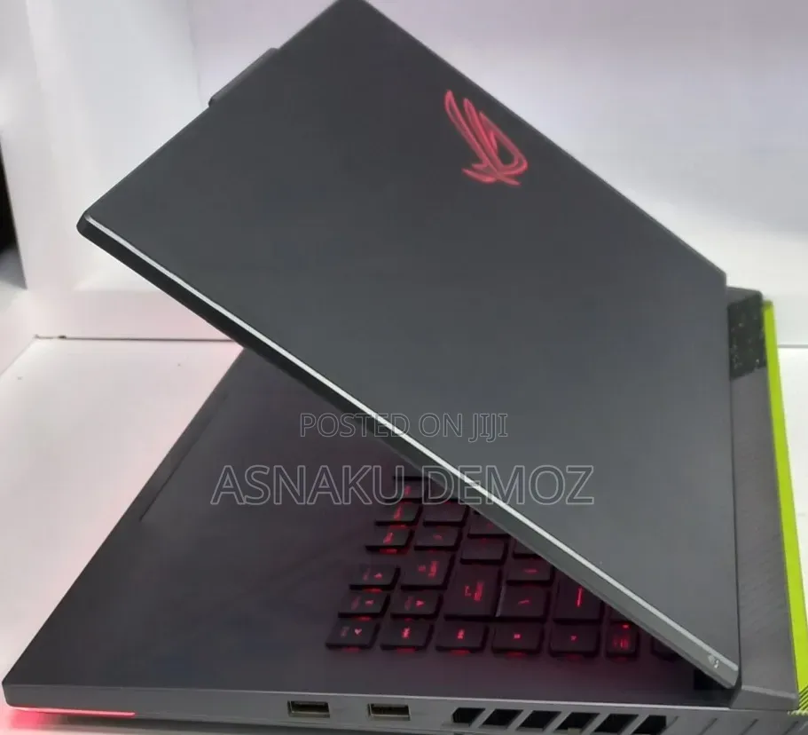 New Laptop Asus ROG Strix G15 16GB Intel Core i9 SSD 1T