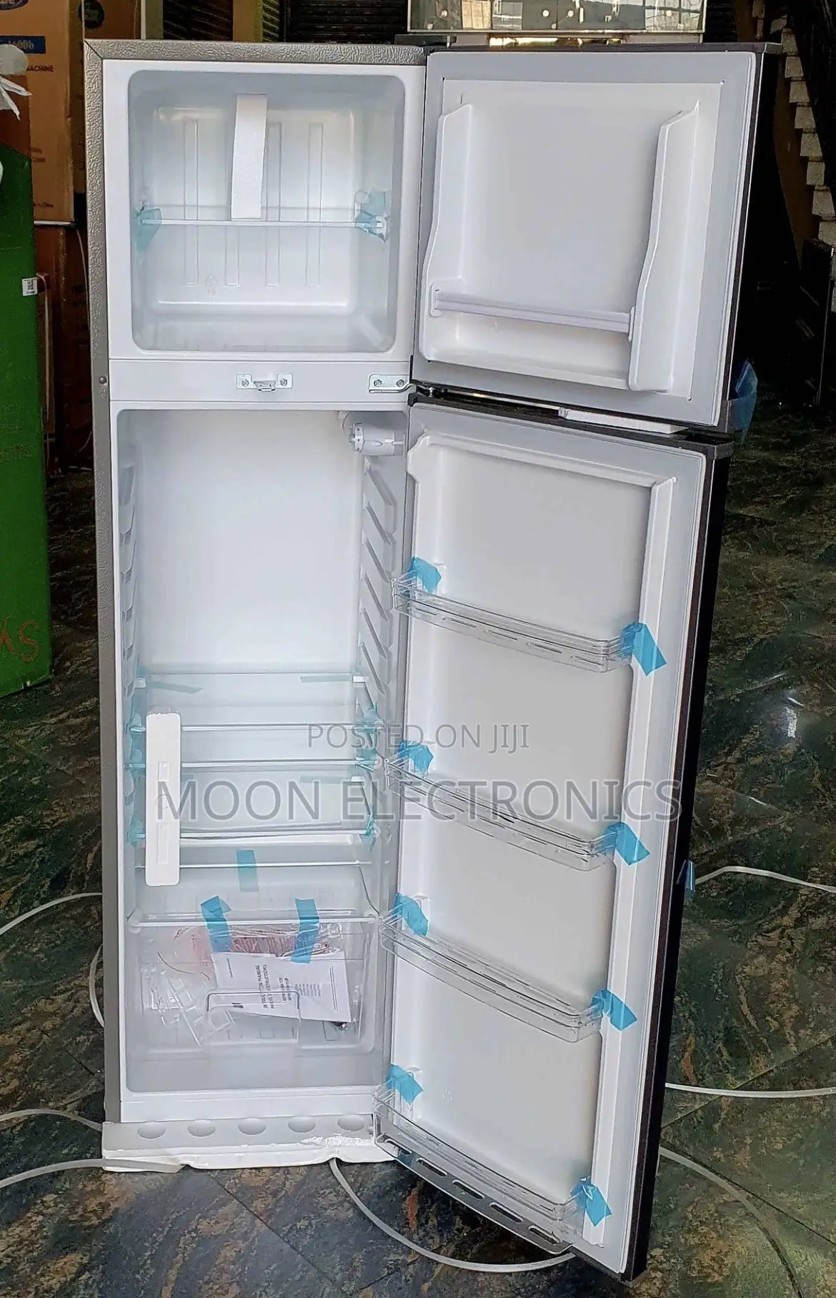 Syinix Fridge 166l