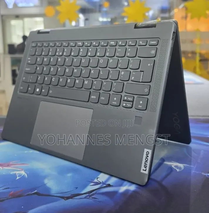 New Laptop Lenovo ThinkPad Yoga 16GB Intel Core 5 SSD 512GB