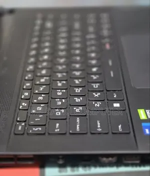 New Laptop MSI Creator 17 B11UE-224 32GB Intel Core i7 SSD 1T
