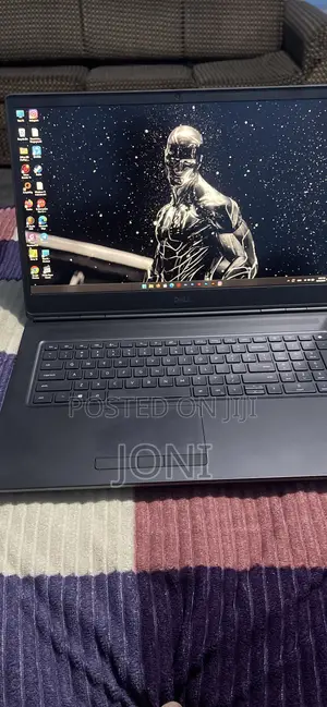 Laptop Dell Precision 7760 64GB Intel Core i9 SSD 1T
