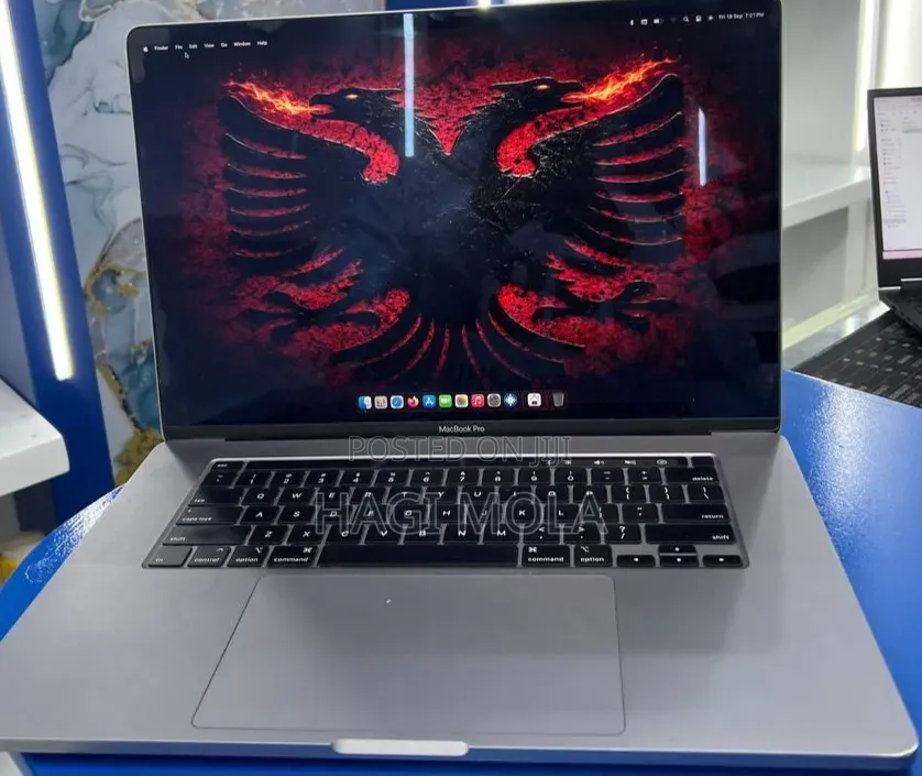 New Laptop Apple MacBook Pro 2019 32GB Intel Core i9 SSD 1T