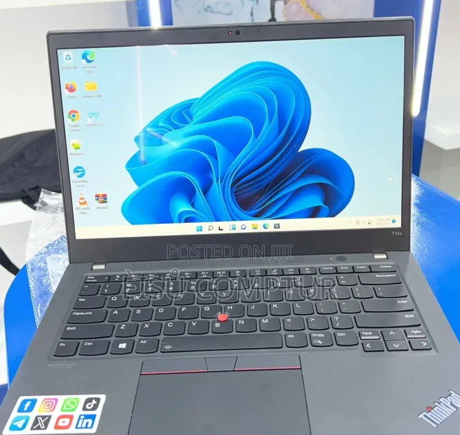 New Laptop Lenovo ThinkPad T14 32GB Intel Core i7 SSD 512GB