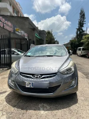 Hyundai Avante 2015 Silver