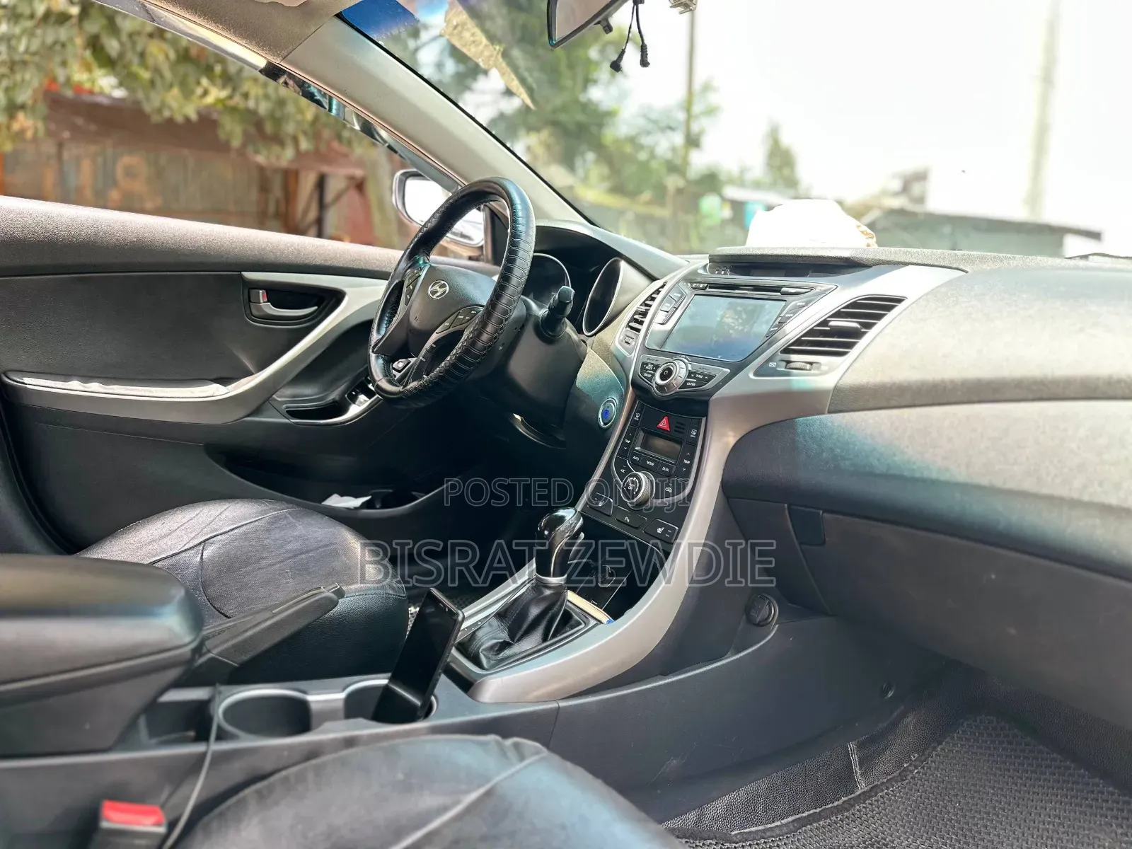 Hyundai Avante 2015 Silver