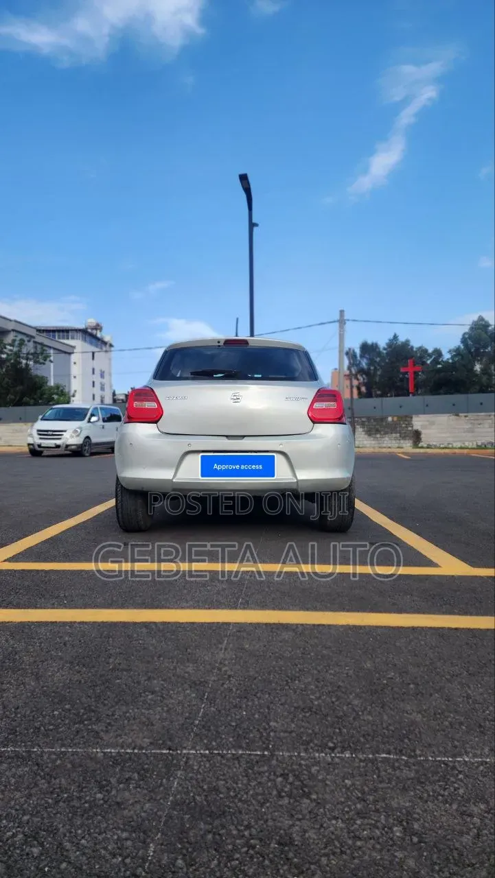 Suzuki Swift 2021