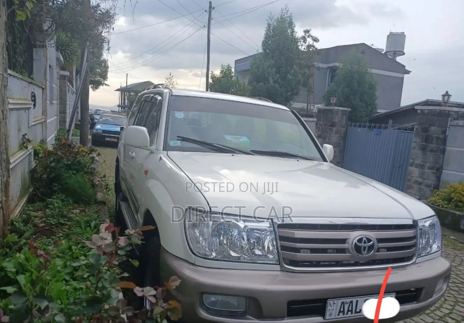 Toyota Land Cruiser 2005 Gray