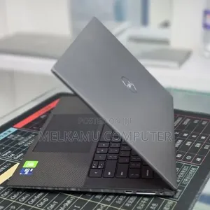 New Laptop Dell Precision 5560 16GB Intel Core i9 SSD 512GB