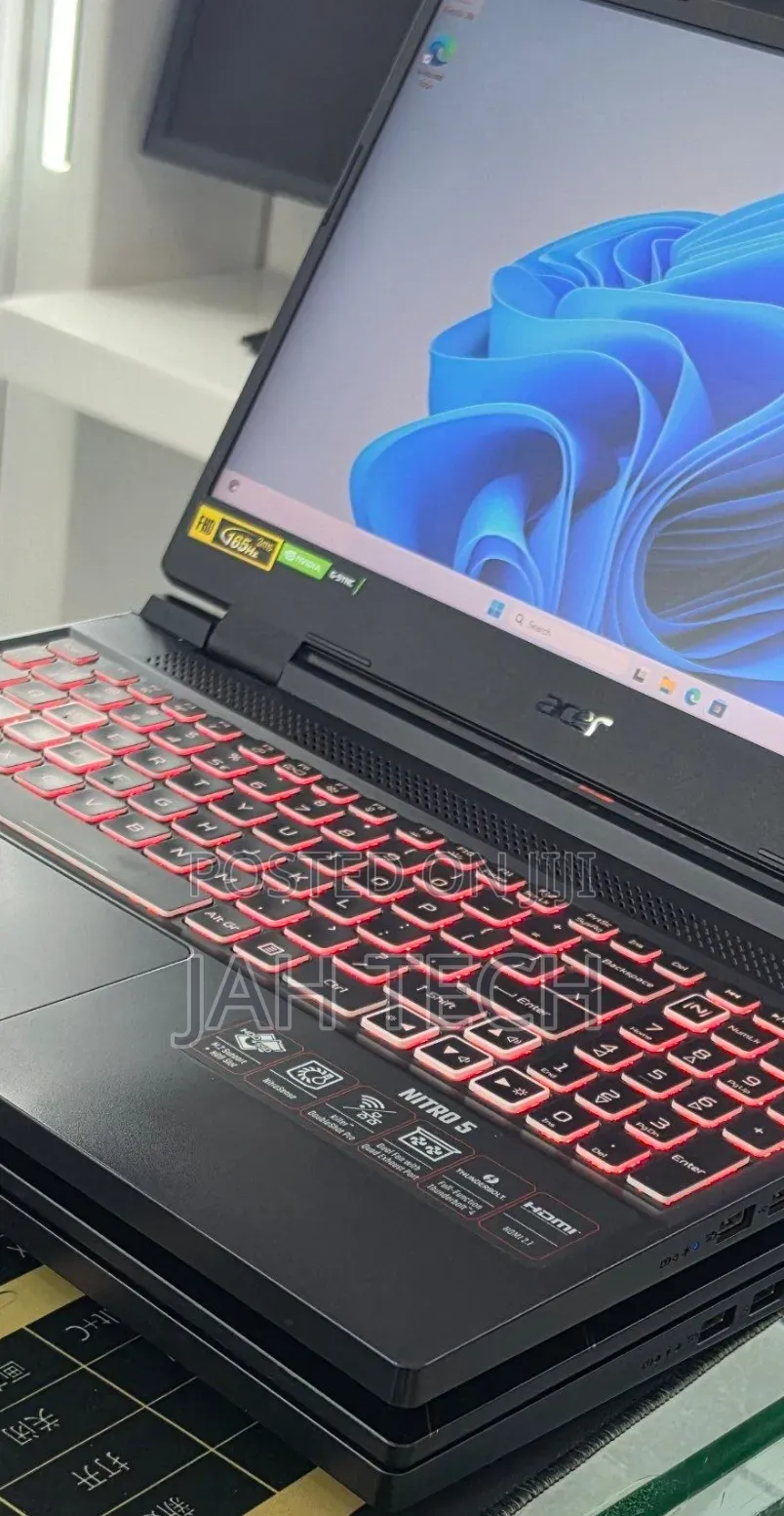 New Laptop Acer Nitro 5 16GB Intel Core i9 SSD 512GB