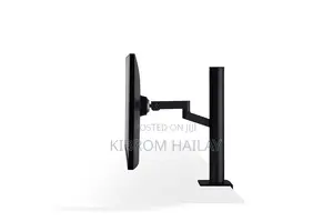 LG UltraFine 32UN880 Monitor