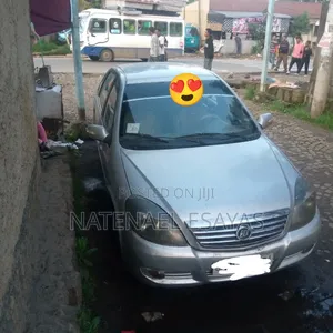 Lifan 520 2012 Silver