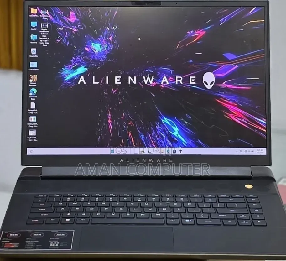 New Laptop Alienware X16 r1 16GB Intel Core i9 SSD 1T