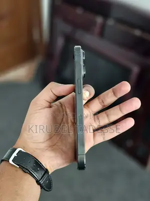 Apple iPhone 16 Pro 128 GB Black
