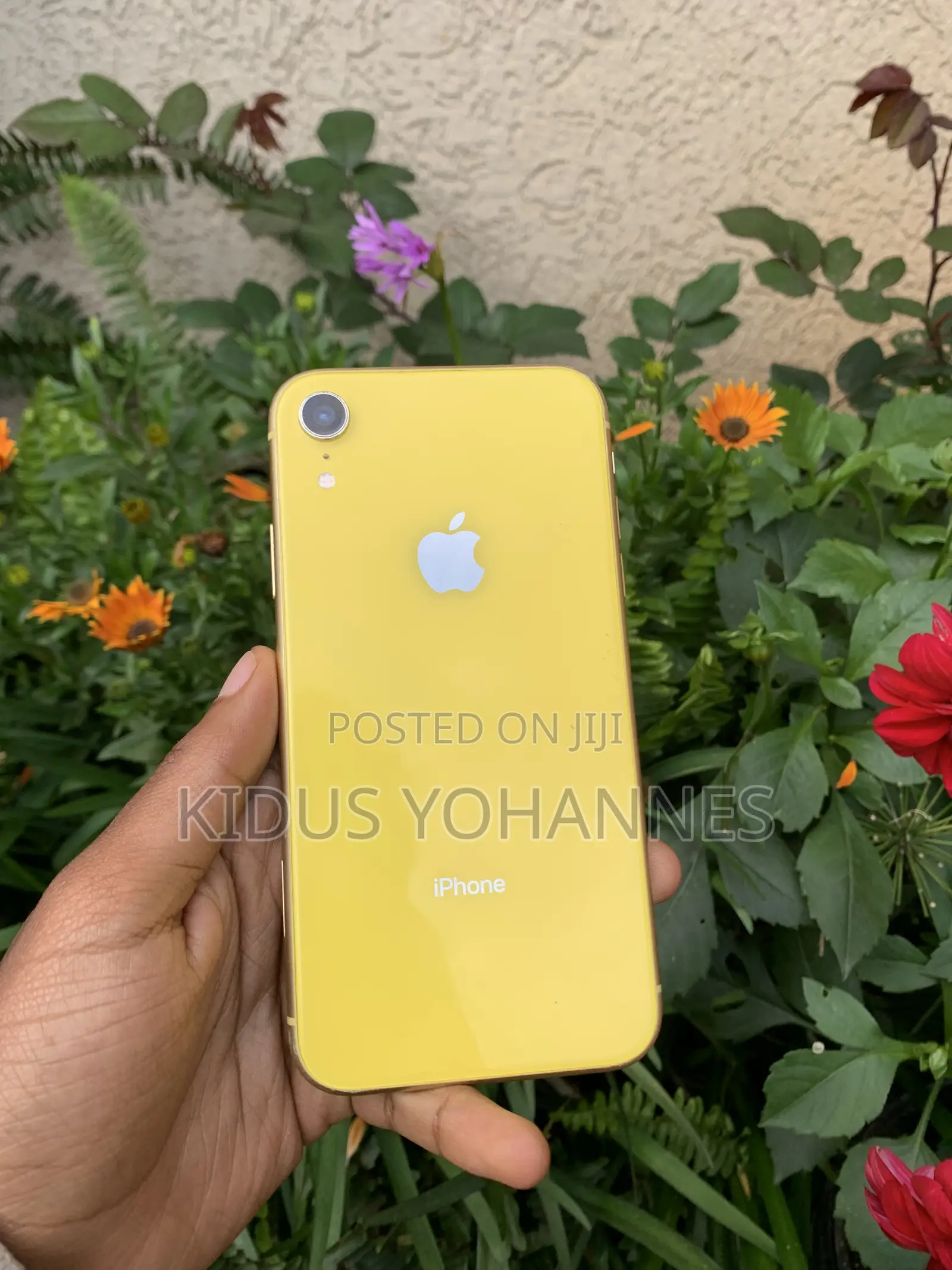 Apple iPhone XR 64 GB Yellow