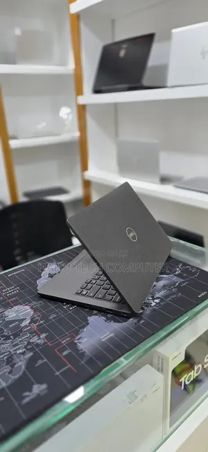 New Laptop Dell Latitude 7400 8GB Intel Core i7 SSD 512GB