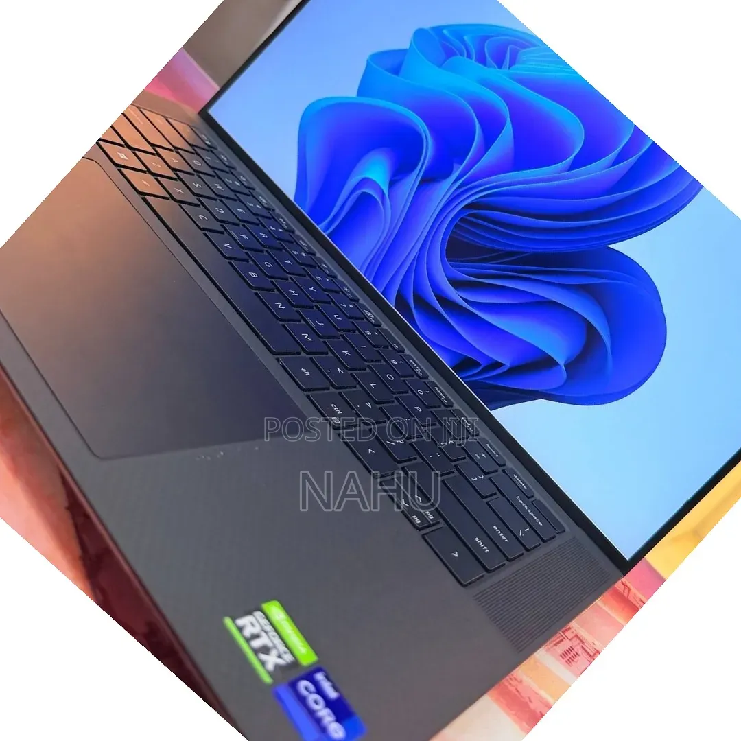 New Laptop Dell Precision 5540 16GB Intel Core i9 SSD 512GB