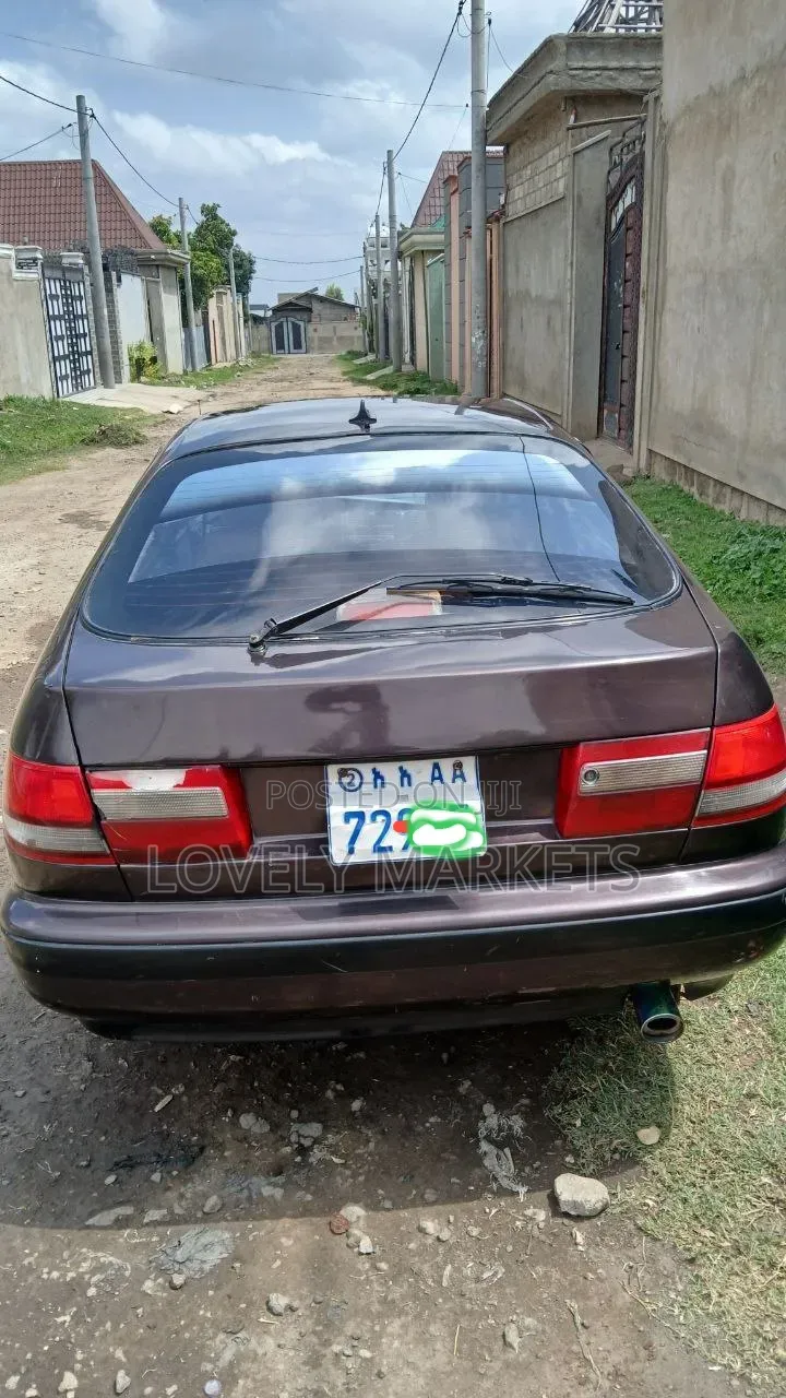 Toyota Carina E 1997 Burgundy