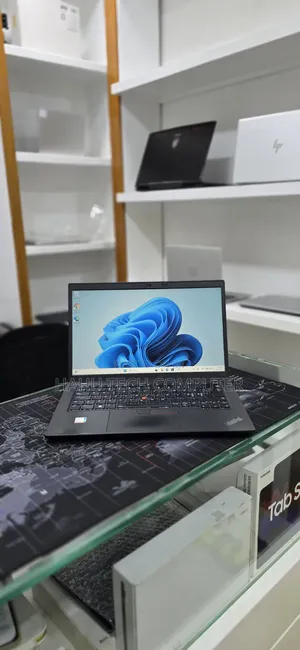 New Laptop Lenovo ThinkPad T14 16GB Intel Core i5 SSD 256GB