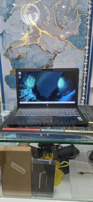 New Laptop HP Pavilion Power 15 16GB Intel Core i7 SSD 256GB