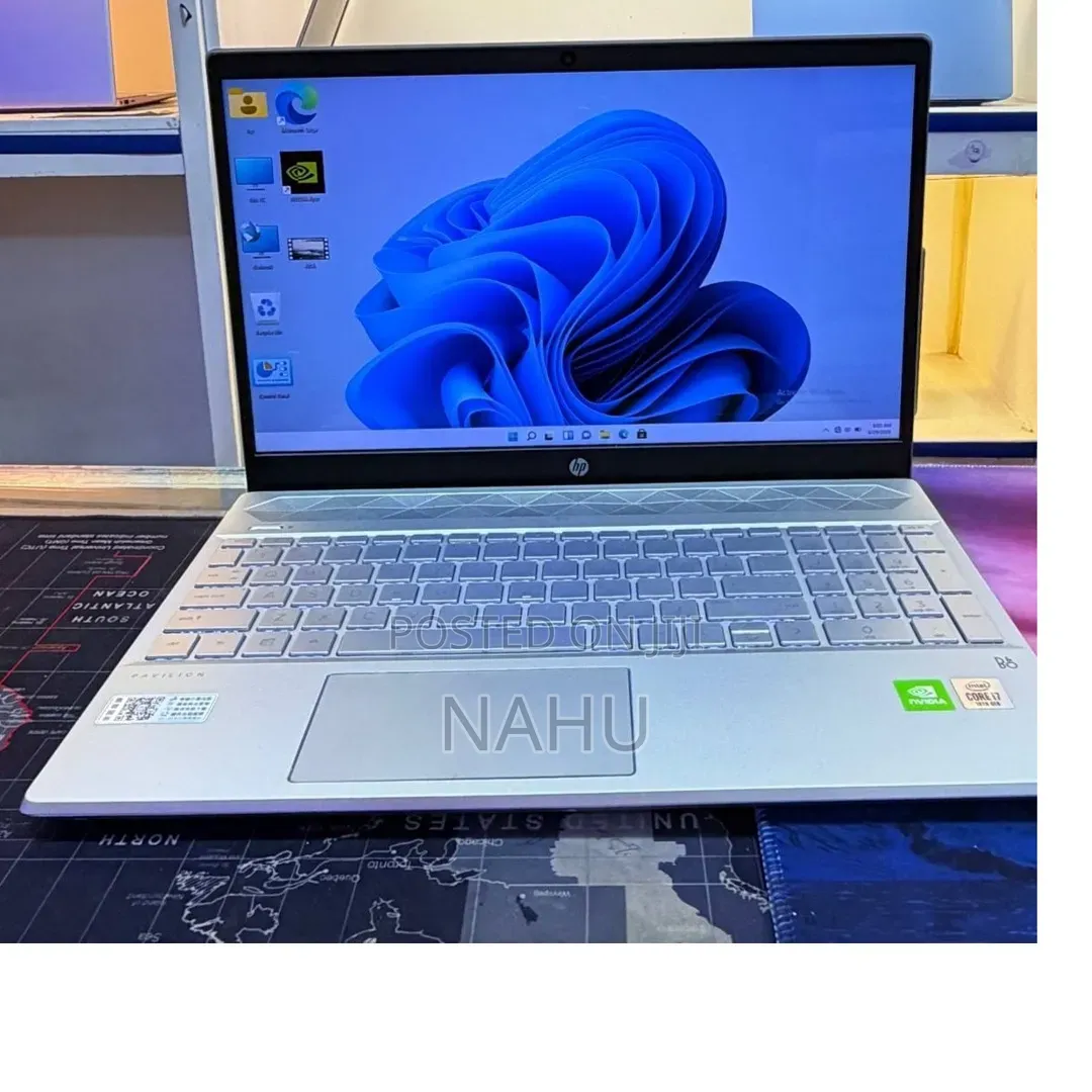 New Laptop HP Pavilion 15 16GB Intel Core i7 SSD 512GB