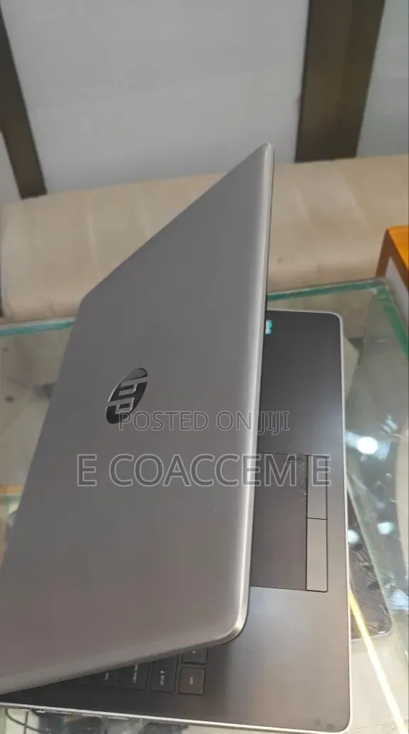 New Laptop HP 8GB Intel Core i5 HDD 1T