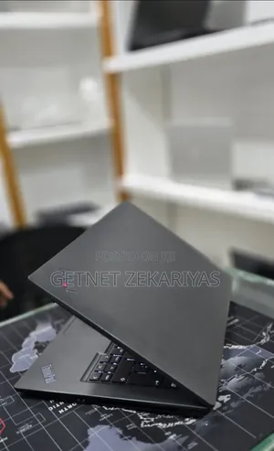 New Laptop Lenovo ThinkPad T14 16GB Intel Core i5 SSD 256GB