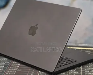 New Laptop Apple MacBook Pro 2024 M4 16GB Apple M4 Pro SSD 512GB
