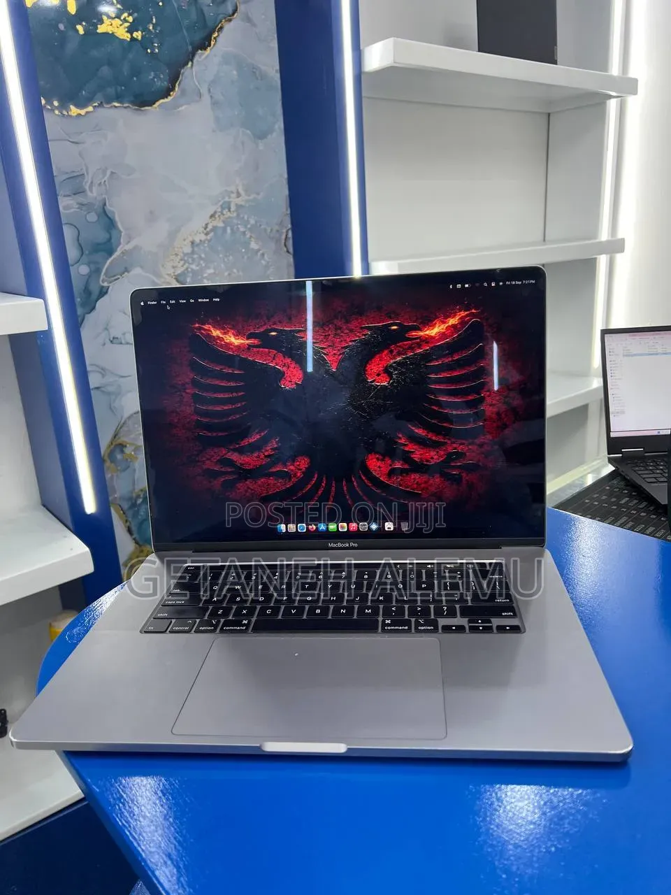 New Laptop Apple MacBook Pro 2019 32GB Intel Core i9 SSD 1T