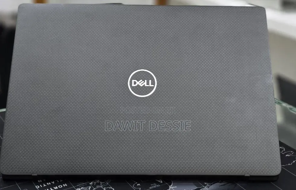 Laptop Dell Latitude 7400 8GB Intel Core i7 SSD 512GB