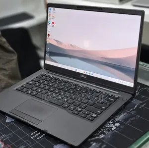 Laptop Dell Latitude 7400 8GB Intel Core i7 SSD 512GB