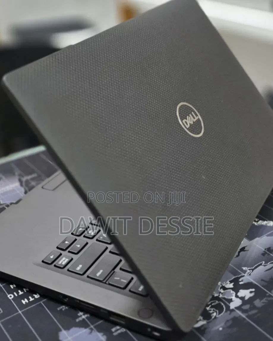 Laptop Dell Latitude 7400 8GB Intel Core i7 SSD 512GB