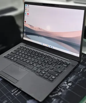 Laptop Dell Latitude 7400 8GB Intel Core i7 SSD 512GB
