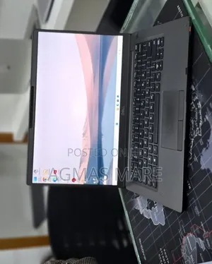New Laptop Dell Inspiron 14 7400 8GB Intel Core i7 SSD 512GB