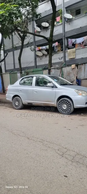 Toyota Platz 2025 Silver