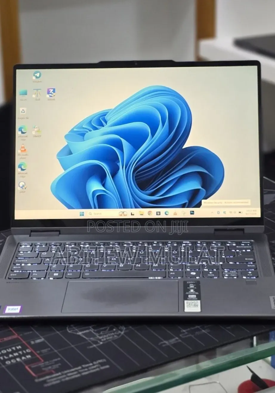 New Laptop Lenovo Yoga 730 16GB Intel Core Ultra 5 SSD 512GB