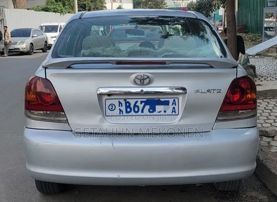 Toyota Platz 2025 Silver