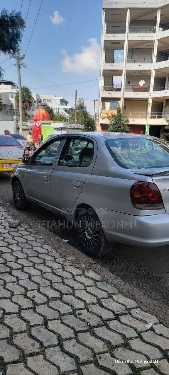 Toyota Platz 2025 Silver