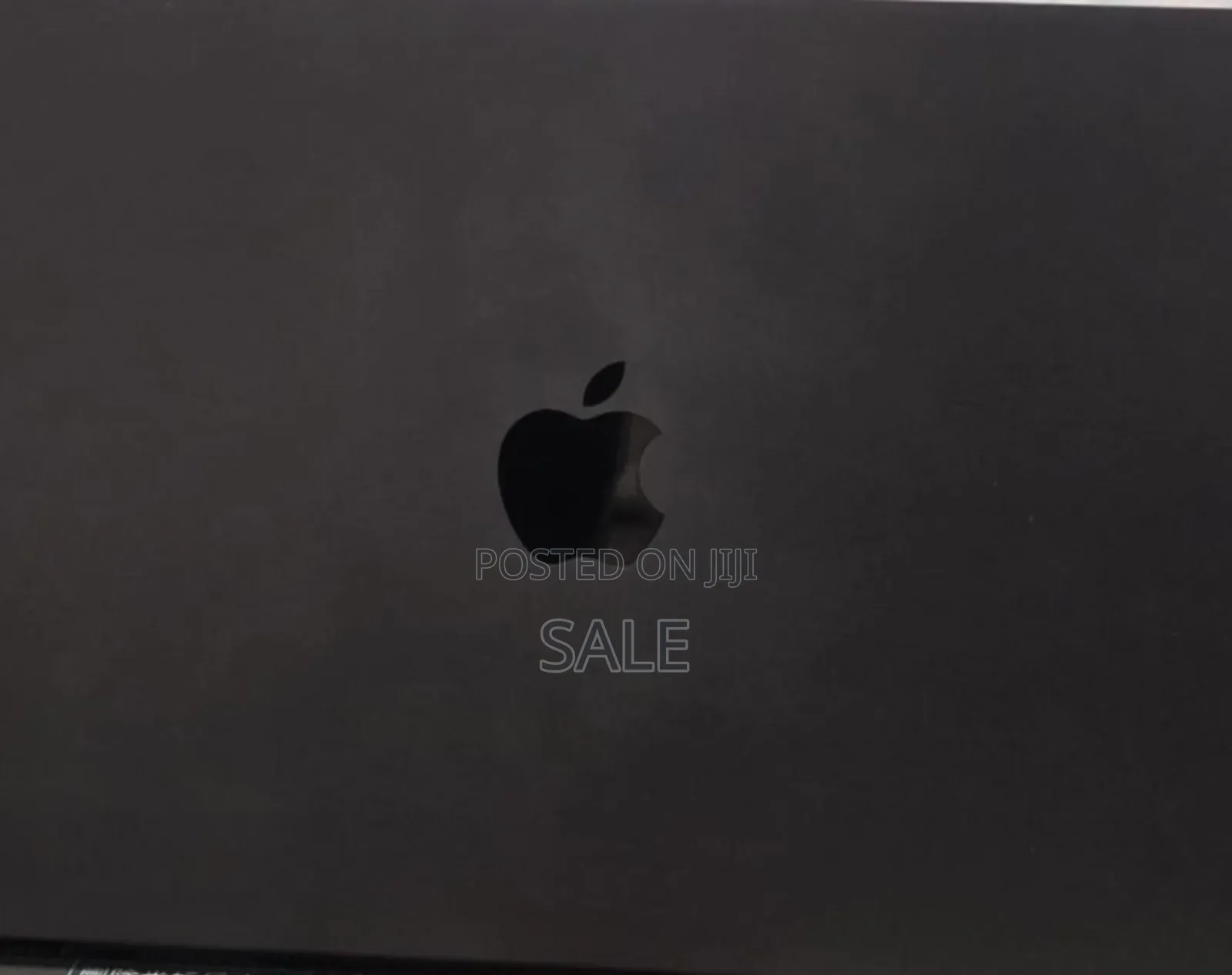 New Laptop Apple MacBook Pro 2024 M4 16GB Apple M4 SSD 512GB