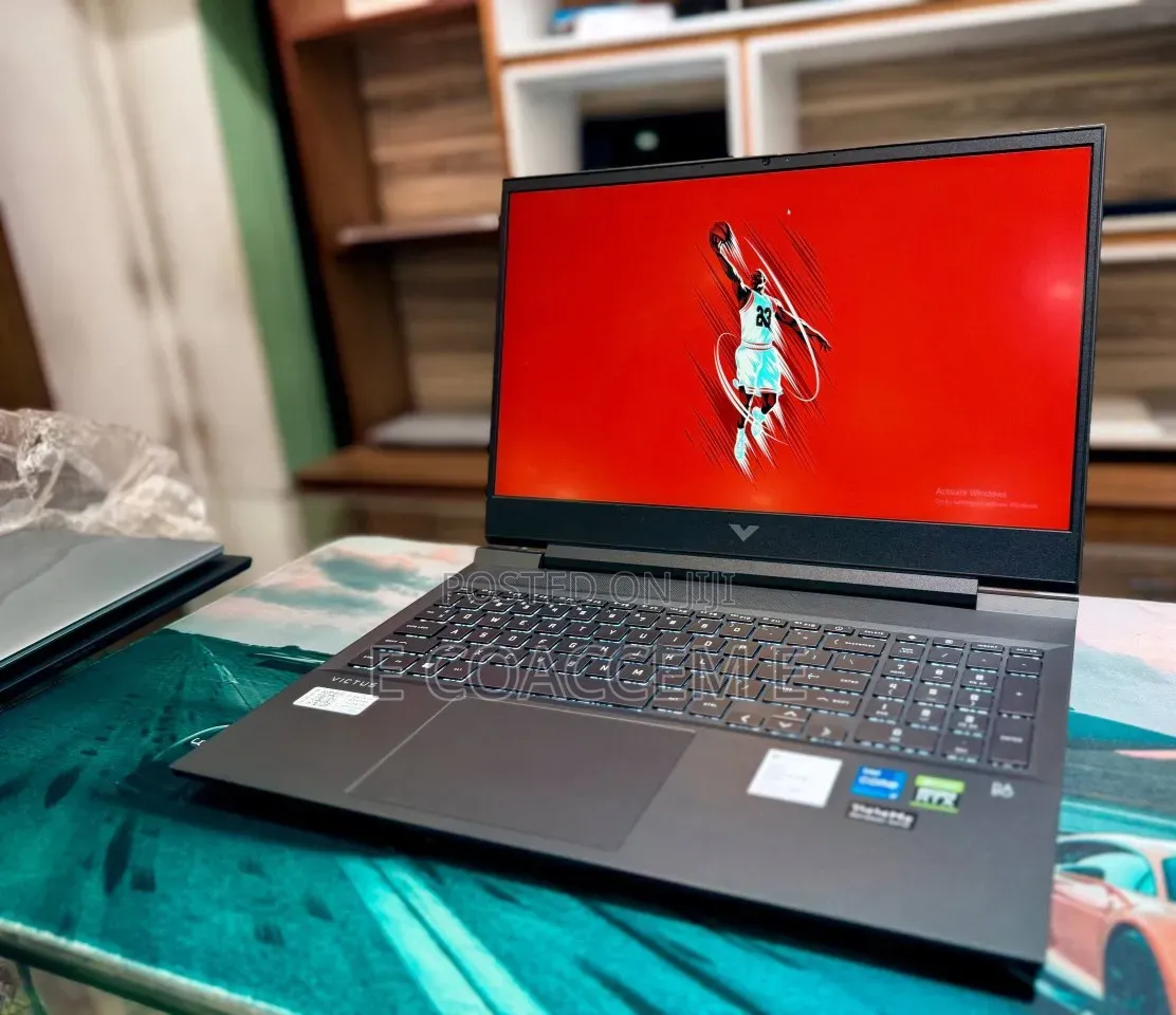 New Laptop HP 16GB Intel Core i7 SSD 512GB